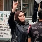 Türklüğü_ili_övünen_kız